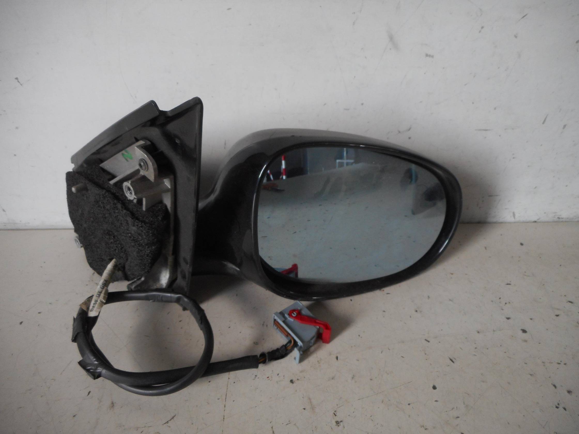 Retrovisore est. regolaz. elettr. dx.